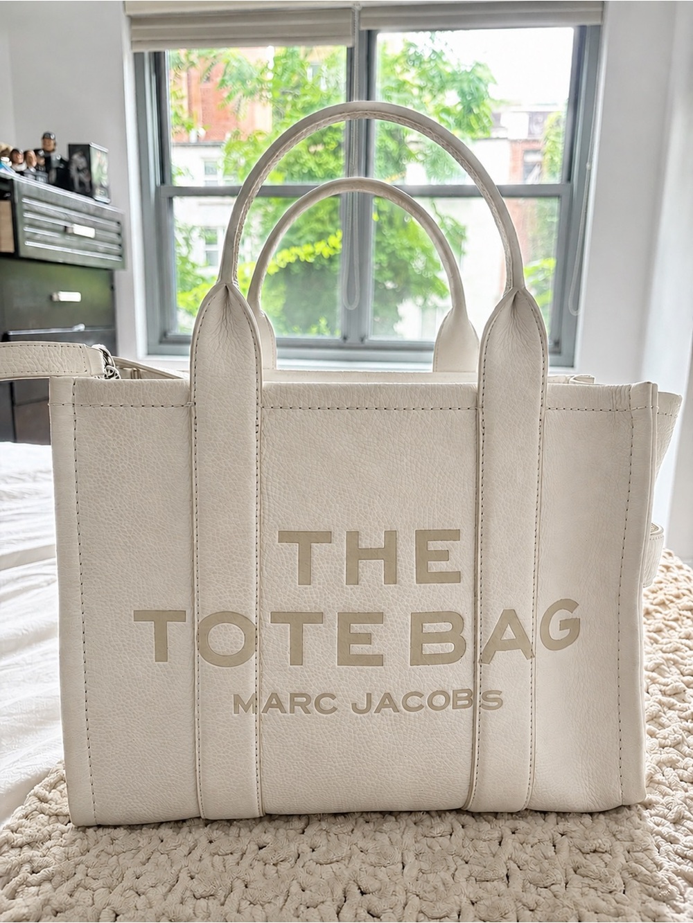 Marc Jacobs Leather Tote Bag Medium
